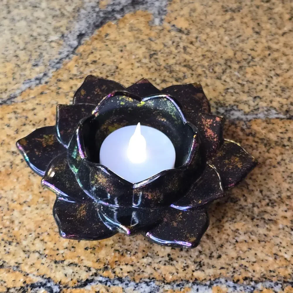 Handcrafted‎ Lotus Flower Fuscia Color shifting 4.5